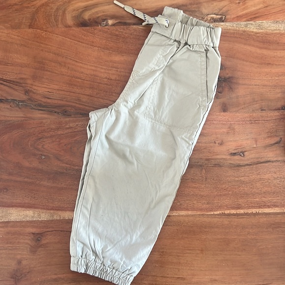Ralph Lauren Jogger Pants for Boys - Picture 2 of 3